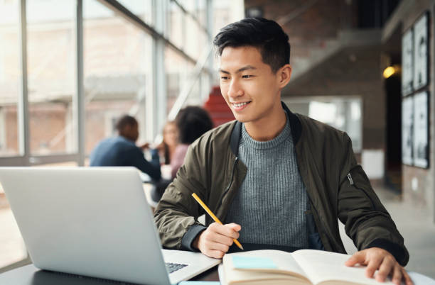 ONLINE BACHELOR OF ARTS